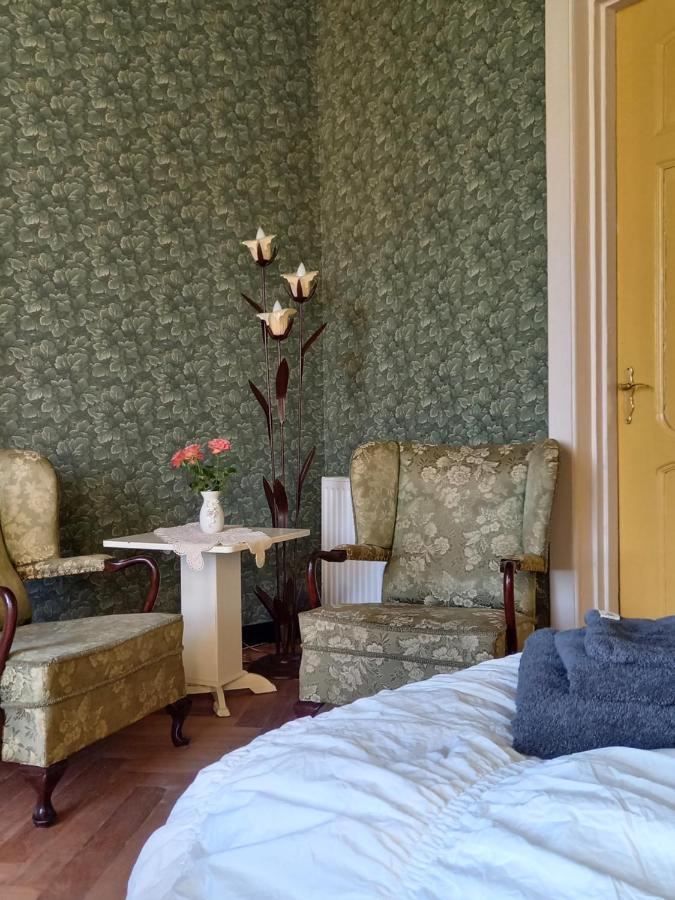 B&B Villa De Beuk 斯塔茨卡纳尔 外观 照片